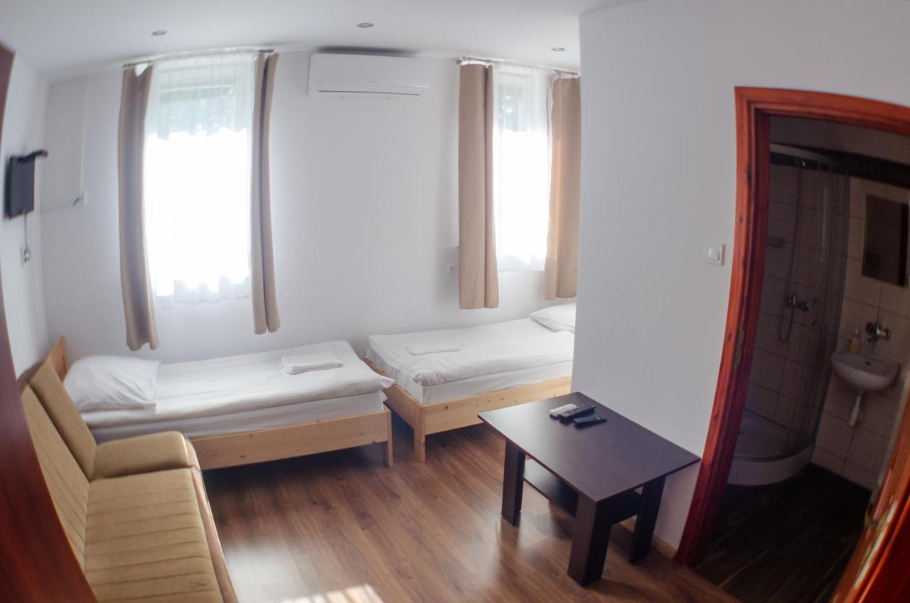 Galeria Prl Hotel Borne Sulinowo Exterior photo