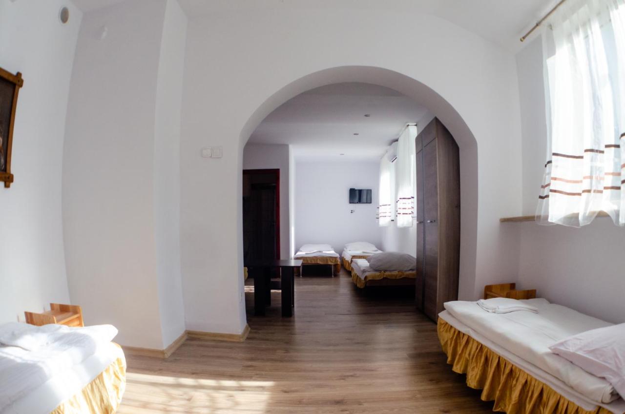 Galeria Prl Hotel Borne Sulinowo Exterior photo